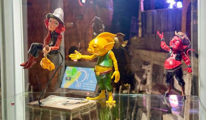 Rajzfilmek, hologramok, legendák – Megnyitották az Animációs Kuckót a Szejkén