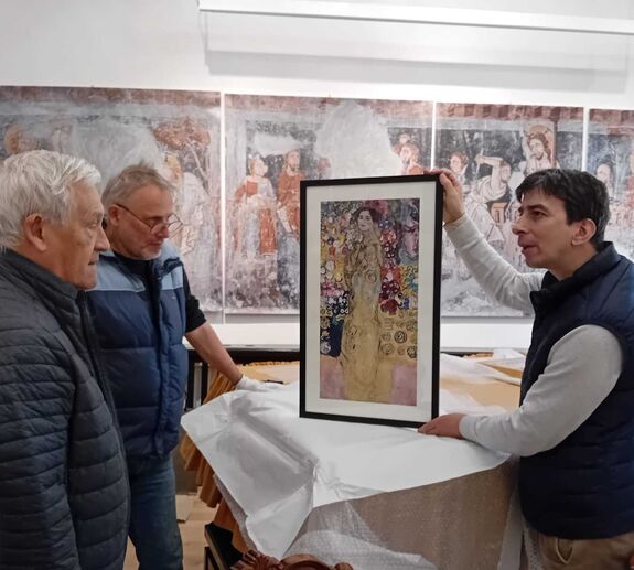 Ilyen még nem volt Sepsiszentgyörgyön: Picasso-, Dalí- és Brâncuși-kiállítás