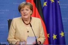 Könyvbemutató: Bukarestbe látogat Angela Merkel, Nicușor Dannal is találkozik
