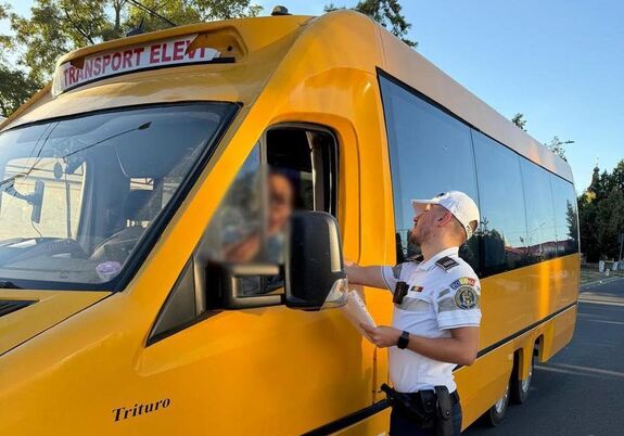 Ittasan szállított iskolába 14 diákot a buszsofőr