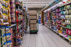 Álhírek terjednek veszélyes élelmiszerekről és állat-megbetegedésekről