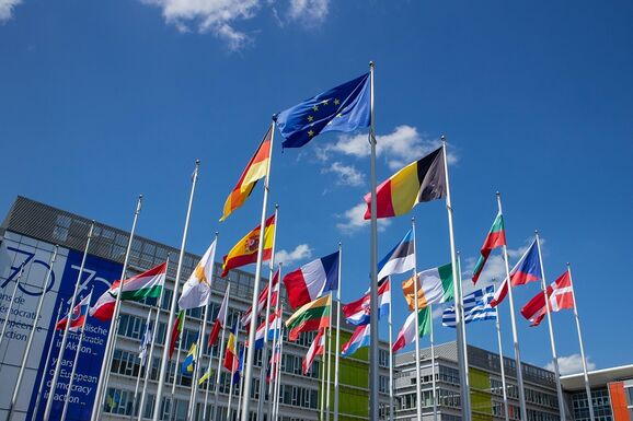 Politico: az EU nem tudott megállapodni az Oroszország elleni szankciók meghosszabbításában