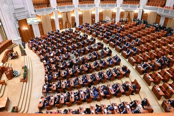 Liberális figyelmeztetés a PSD-nek: Ha kierőszakolja az előrehozott választásokat, a mandátumai felét elveszítheti