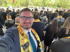 Dan Tanasă azzal riogat, hogy hivatalos lesz a magyar nyelv Hargita és Kovászna megyékben
