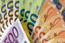 Megnyitja az EU az Orbánék miatt elzárt pénzcsapot: 4,2 milliárd euróhoz jut hozzá Magyarország 
