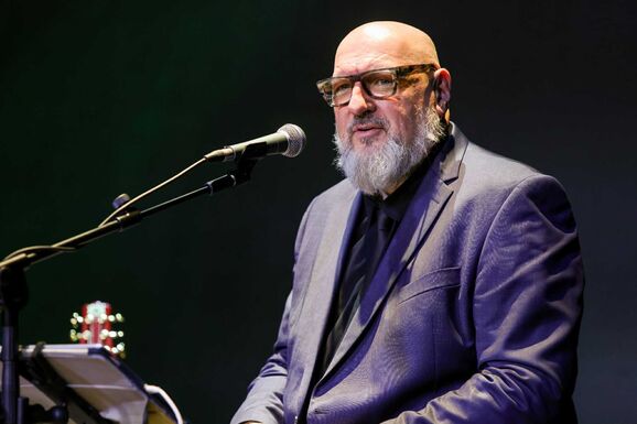 AG Weinberger: „Sosem tartottam magam blueszenésznek”
