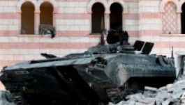 Tankok vonulnak a felkelők ellen Aleppóba