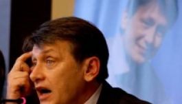 Meggondolta magát Crin Antonescu: nem vonul vissza