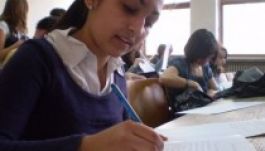 Segítik a tanulni vágyó roma középiskolásokat