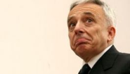 Lejértékelt politika