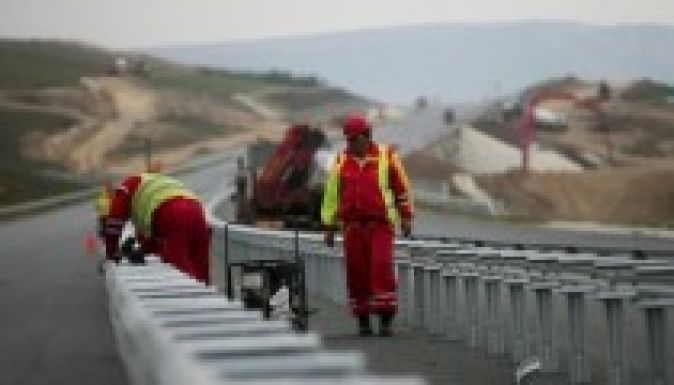 Bechtel-mérleg: 1,4 milliárd euró 52 kilométer sztrádáért