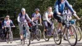 Biciklivel Bod Péter nyomában