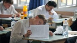 Közel tízezren indulnak a hétfőn kezdődő pótérettségin