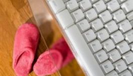 Olcsóbb lenne a netes oktatás