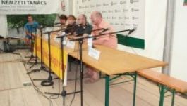 Tusványos: bocsánatkérést vár a MOGYE rektora