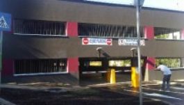 Több emeletes parkolóházat adtak át Kolozsváron