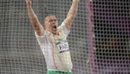 Pars Krisztián „kikalapálta