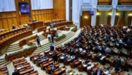 A parlament hétfőn nyugtázza Băsescu visszatérését