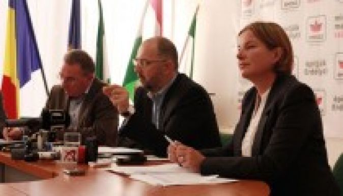 EPP-kongresszus: Merkel, Barroso és Rompuy Bukarestben