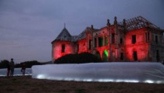 Nyílt nap Boncidán: kortárs művészettel a felejtés ellen