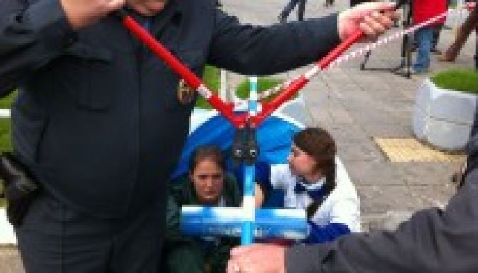 Magyar Greenpeace-aktivistát tartóztattak le Moszkvában