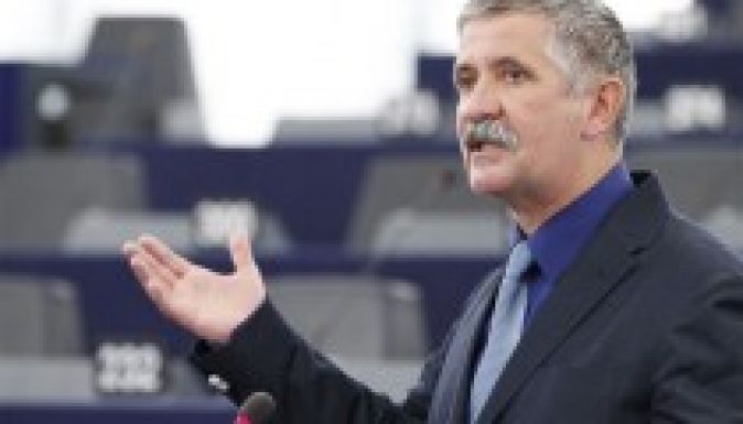 Tabajdi az intergroup napirendjére tűzte a Mikó-ügyet 