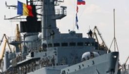 Szomáliai kalózok ellen indul a Ferdinand fregatt