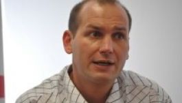 Iorga-tábla: beidézték a rendőrségre Gergely Balázst