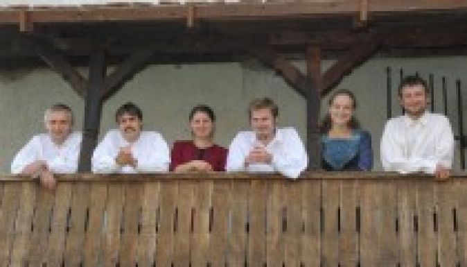 Turnéra indul a Codex régizene-együttes