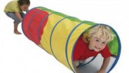 A parlament útvesztőjébe került a gyes-törvény