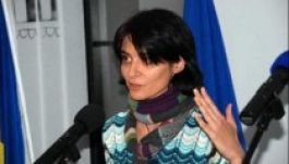 Bántalmazták Varga Andrea történészt Bukarestben