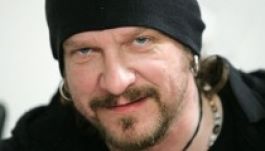 Ganxta Zolee szerepet kapott Bruce Willis filmjében