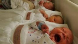 Câmpeanu: 80 ezer kiskeresetű szülőt érint a gyes emelése