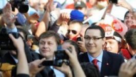  Kampányrendezvényt tart az USL az EPP- kongresszus idején