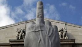 Ezt látja, aki Milánóban a tőzsde felé fordul