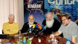 Négy magyar értelmiségi Jerevánban kért bocsánatot