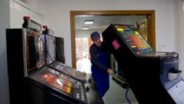 Betiltanák a pénznyerő automatákat Magyarországon