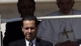 Vatikáni per: elítélték a pápai komornyikot