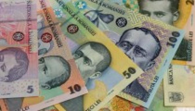Négy lejjel nőttek a fizetések szeptemberben