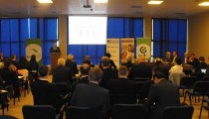 Gazdasági konferencia: Románia ketyegő bomba