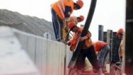 Sztrádaverseny: csigalassúsággal mozog a Bechtel