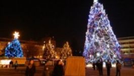 Erdélyben állítják fel az ország legnagyobb karácsonyfáját