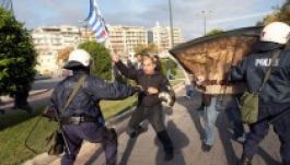 Közszolgák támadtak a német konzulra Szalonikiben 
