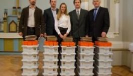 Robotokat programozhatnak a Hargita megyei diákok