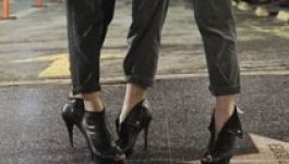 Férfiaknak is gyártanak tűsarkút