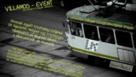 Flash mob: Esti Kornélt olvasnak a kolozsvári villamoson