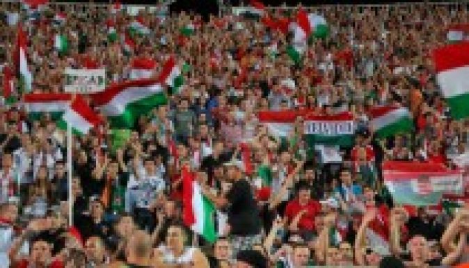 FIFA-ranglista: „párban jár