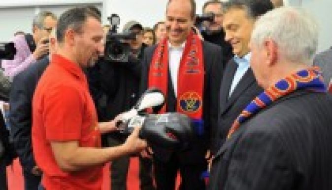 Felavatták a budapesti Vasas új edzőcsarnokát