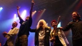 Ismét megénekeltette a prágai Lucernát az 50 éves Omega