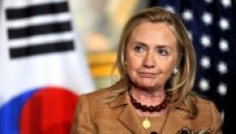 Vérrög miatt kórházba szállították Hillary Clintont